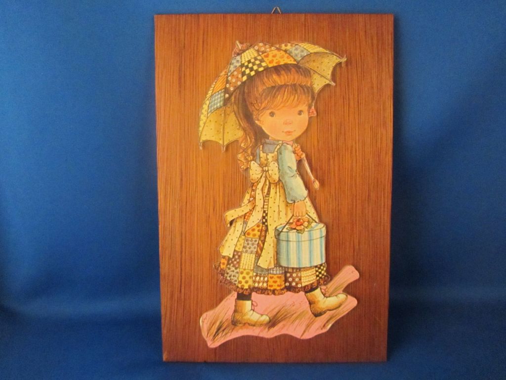 Holly Hobbie wall plaque on board